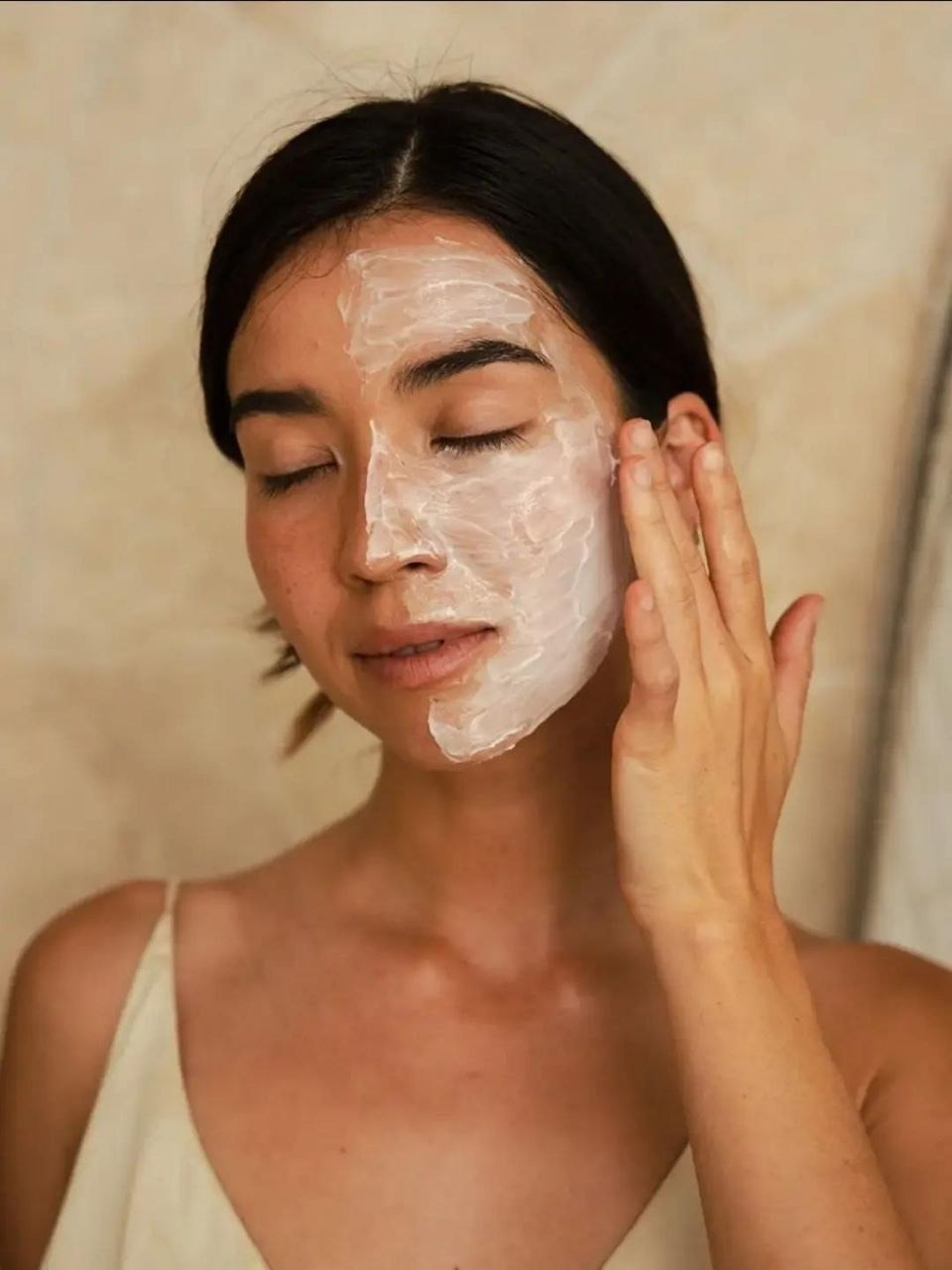 Peterborough skincare studio for facials, lashes, brows, and waxing